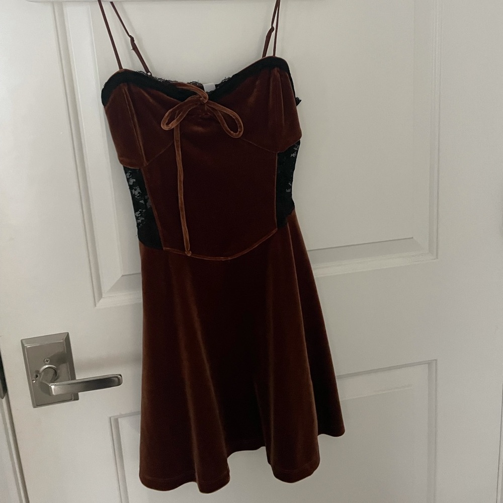 Brown lace mini dress